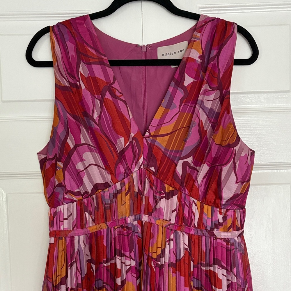 Sleeveless Pink Multi-Color Maxi Dress - Picture 4 of 6